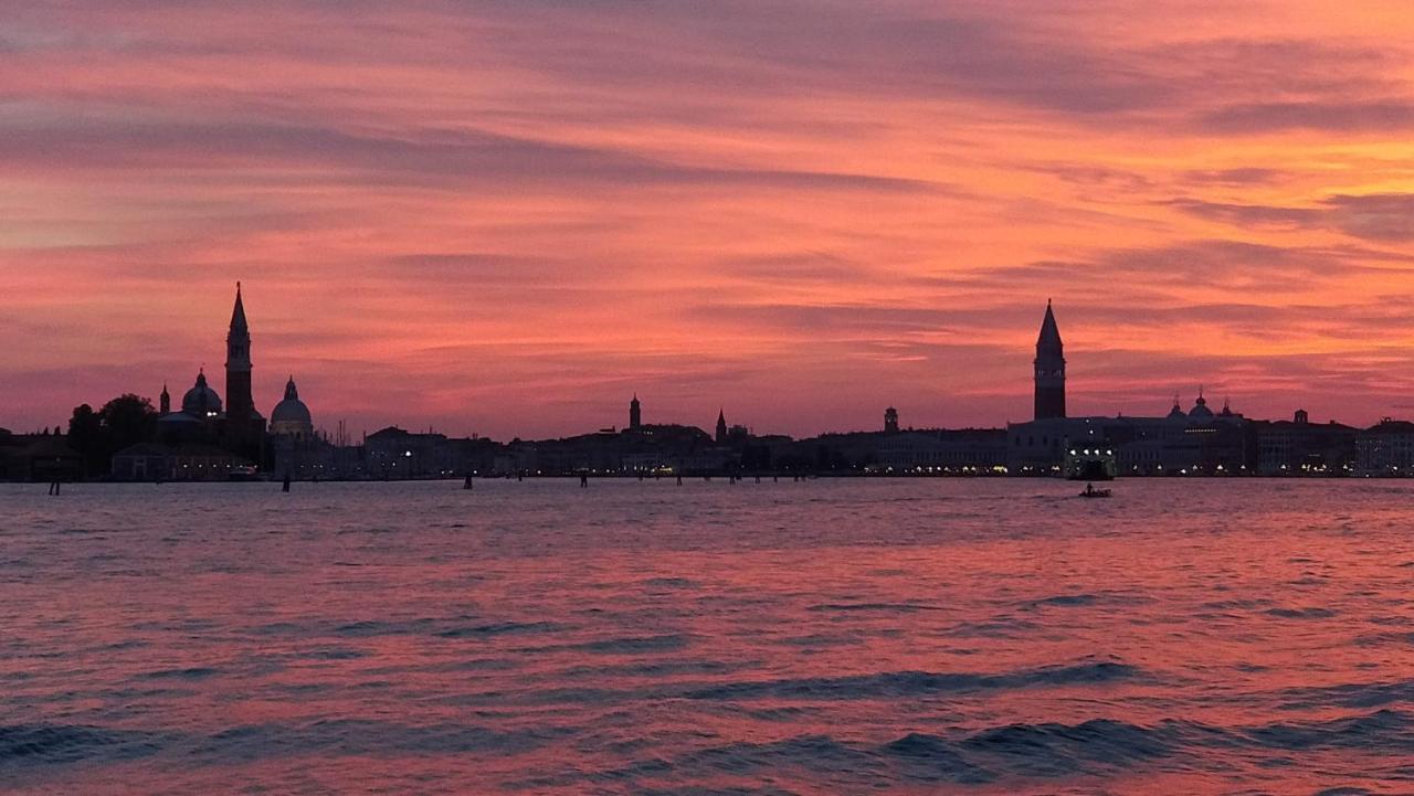 Porte Di Venezia, Tessera Aeroporto Favaro Veneto Exterior foto